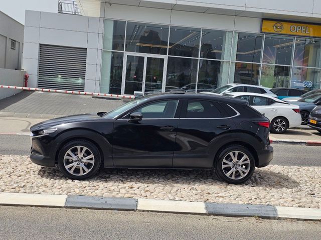 מאזדה CX-30