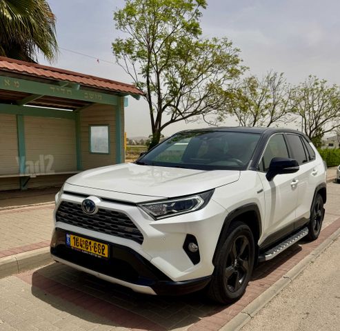מודעת רכב טויוטה RAV4