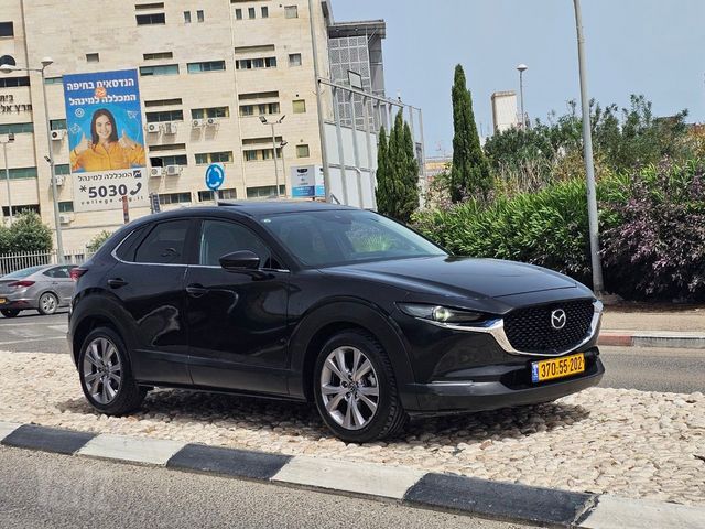 מאזדה CX-30