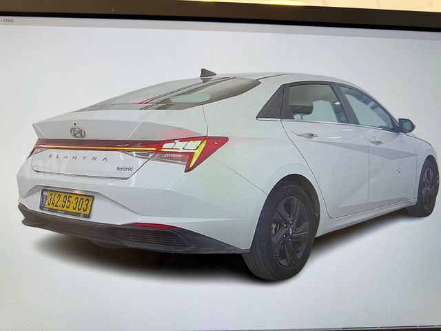 יונדאי אלנטרה