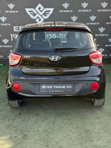 יונדאי i10
