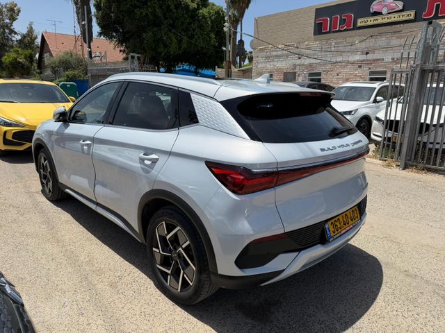 בי.ווי.די אטו 3
