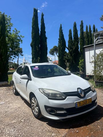 רנו מגאן