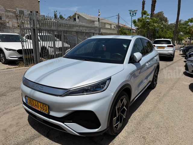 מודעת רכב בי.ווי.די אטו 3