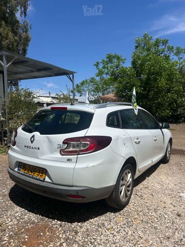 רנו מגאן