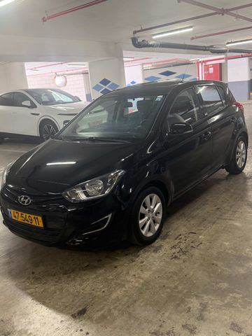 מודעת רכב יונדאי i20