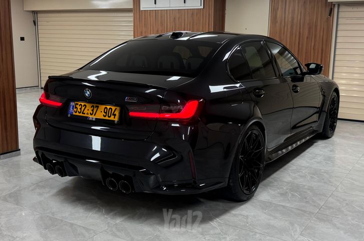 ב מ וו M3