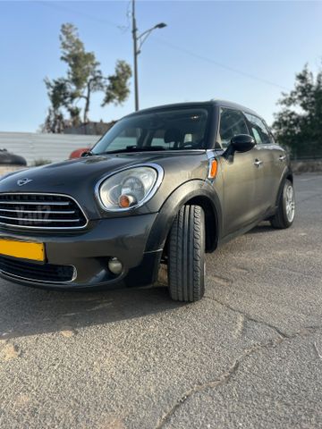 מודעת רכב מיני קאנטרימן
