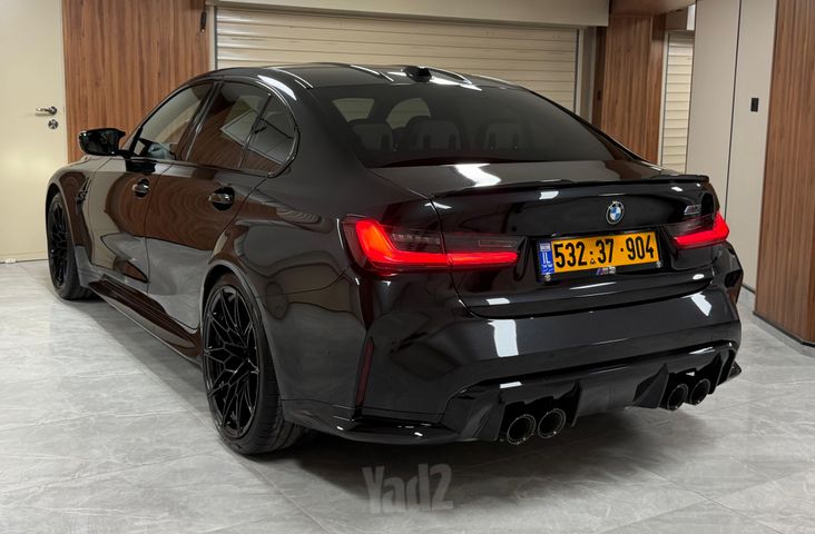ב מ וו M3