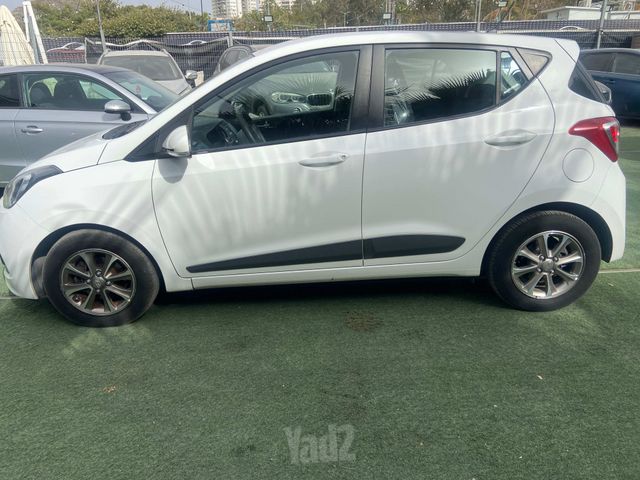 יונדאי i10