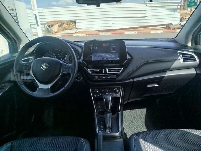 סוזוקי S-Cross