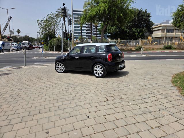 מיני קאנטרימן