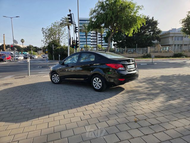 יונדאי אקסנט i25