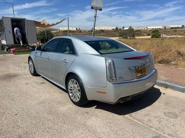 קאדילק CTS