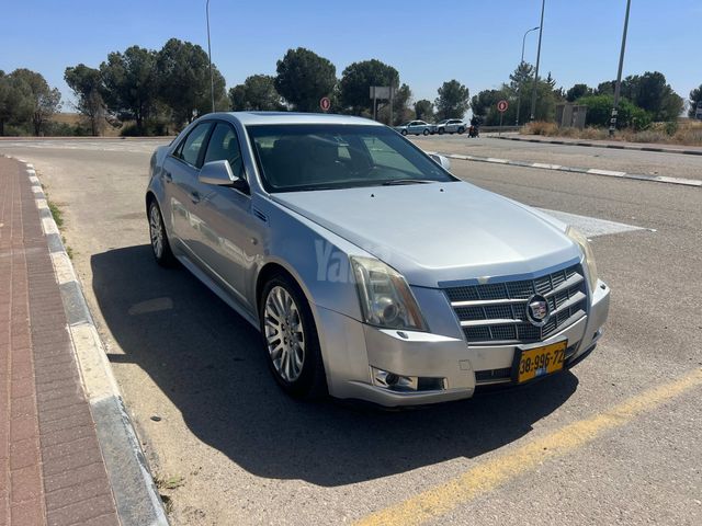 קאדילק CTS