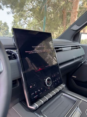 ג'י.אם.סי סיירה EV