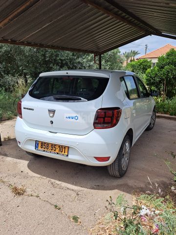 דאצ'יה סנדרו