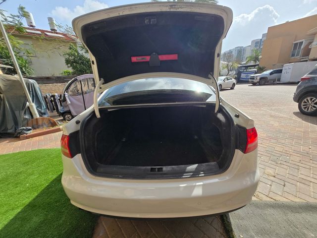 אאודי A4
