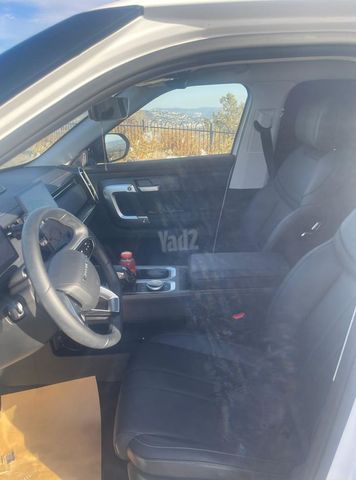 ג'אקו J7