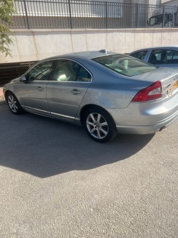 מודעת רכב וולוו S80