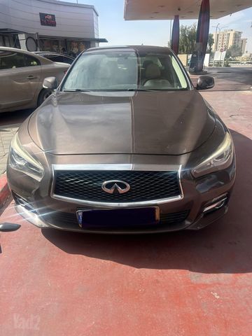 אינפיניטי Q50