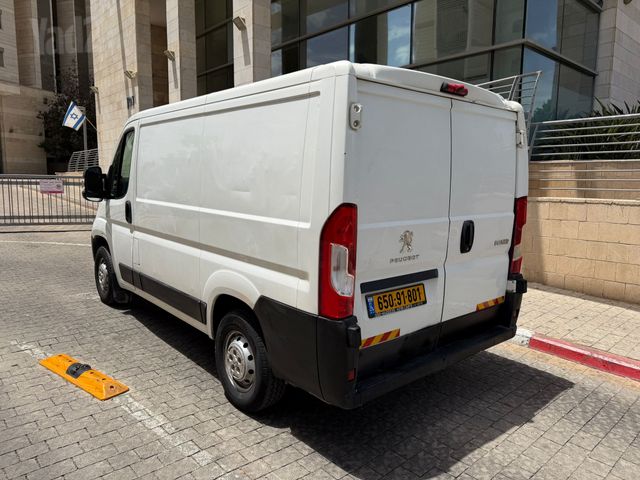 פיג'ו בוקסר