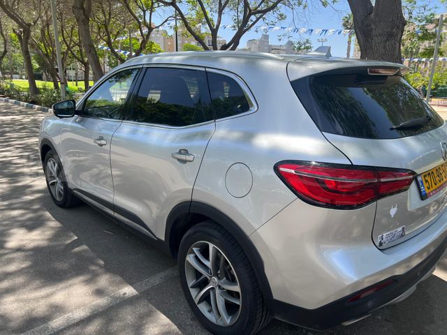 אם ג'י EHS PHEV