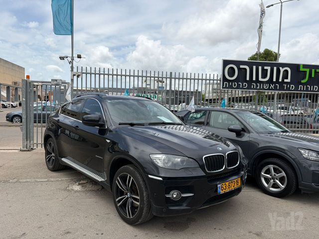 ב מ וו X6