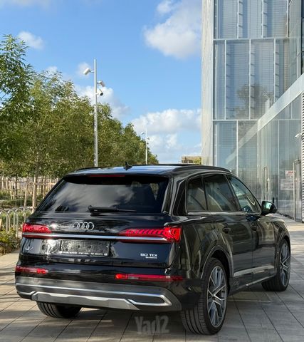אאודי Q7