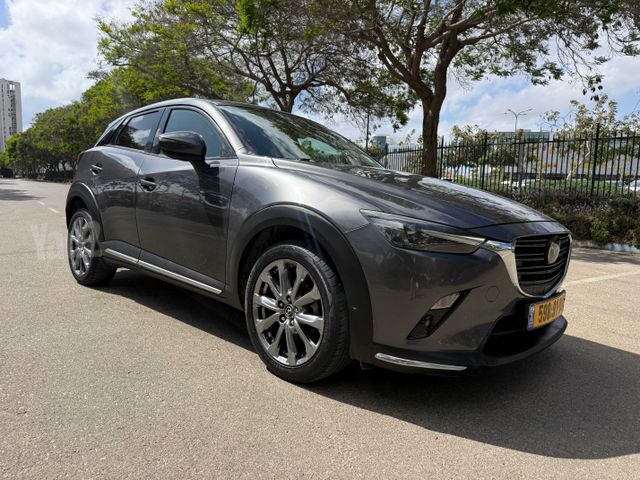 מודעת רכב מאזדה CX-3 1
