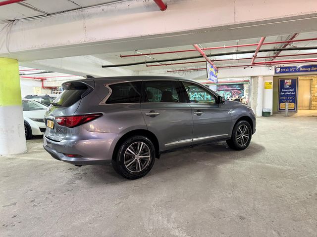 אינפיניטי QX60