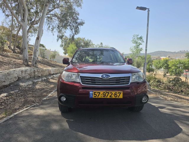 סובארו פורסטר