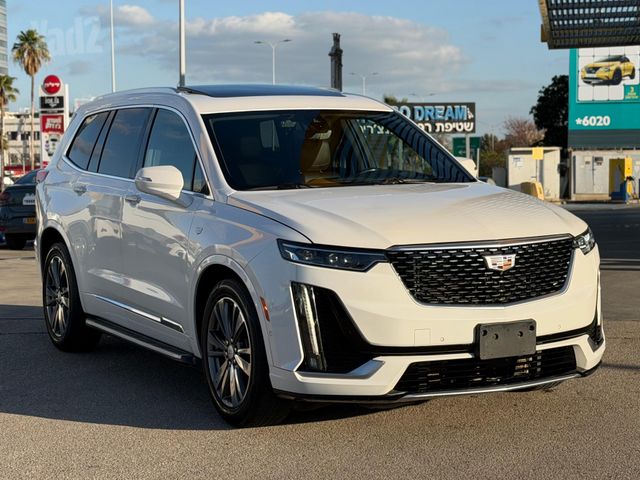 מודעת רכב קאדילק XT6