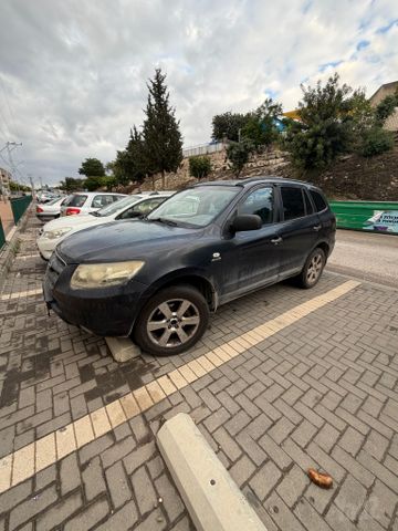 יונדאי סנטה פה