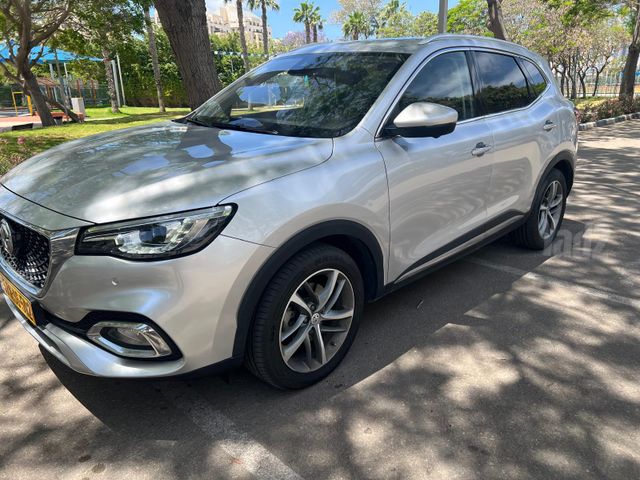 אם ג'י EHS PHEV