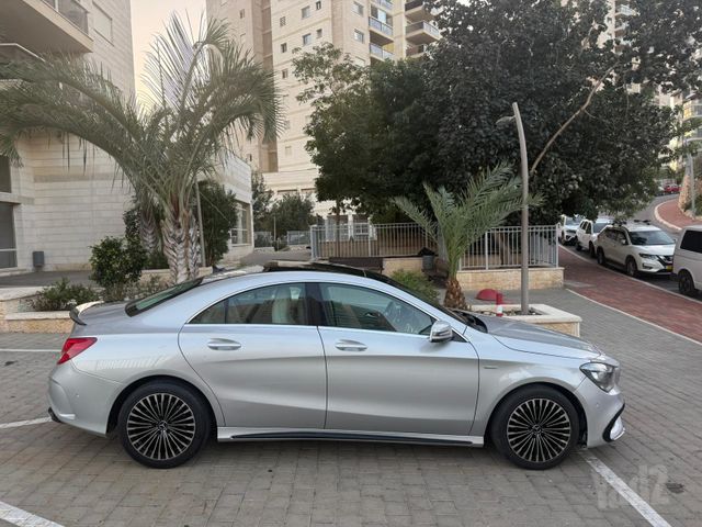 מרצדס-בנץ CLA