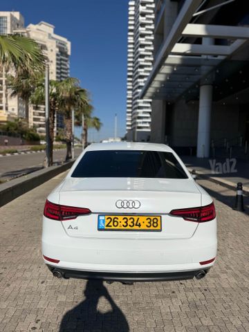 אאודי A4