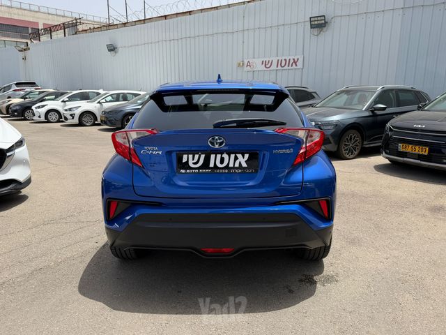 טויוטה C-HR