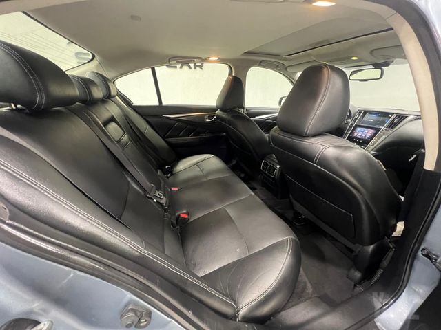 אינפיניטי Q50