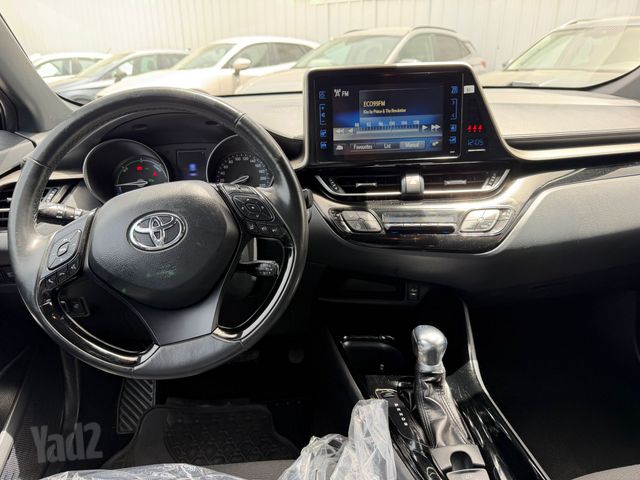 טויוטה C-HR
