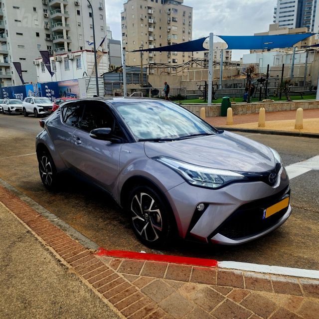 טויוטה C-HR