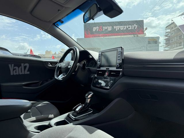 יונדאי איוניק