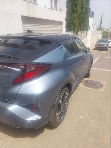 טויוטה C-HR