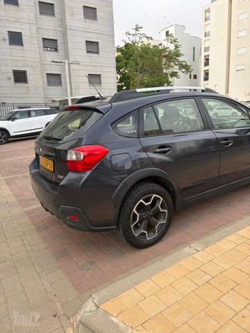 מודעת רכב סובארו XV
