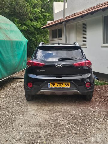 יונדאי I20 קרוס