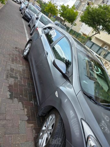 יונדאי i30