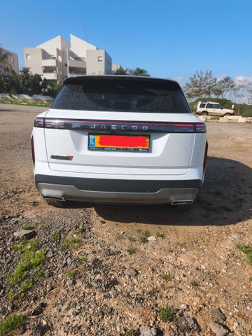 ג'אקו J7