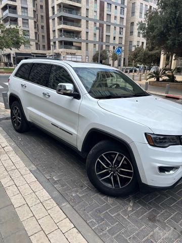 ג'יפ גרנד צ'ירוקי