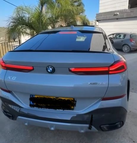 ב מ וו X6