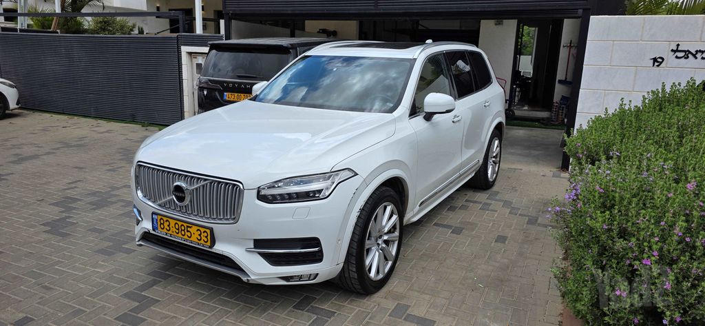 וולוו XC90